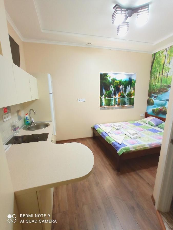 Garden Love On Deribasovskaya โอเดสซา ภายนอก รูปภาพ